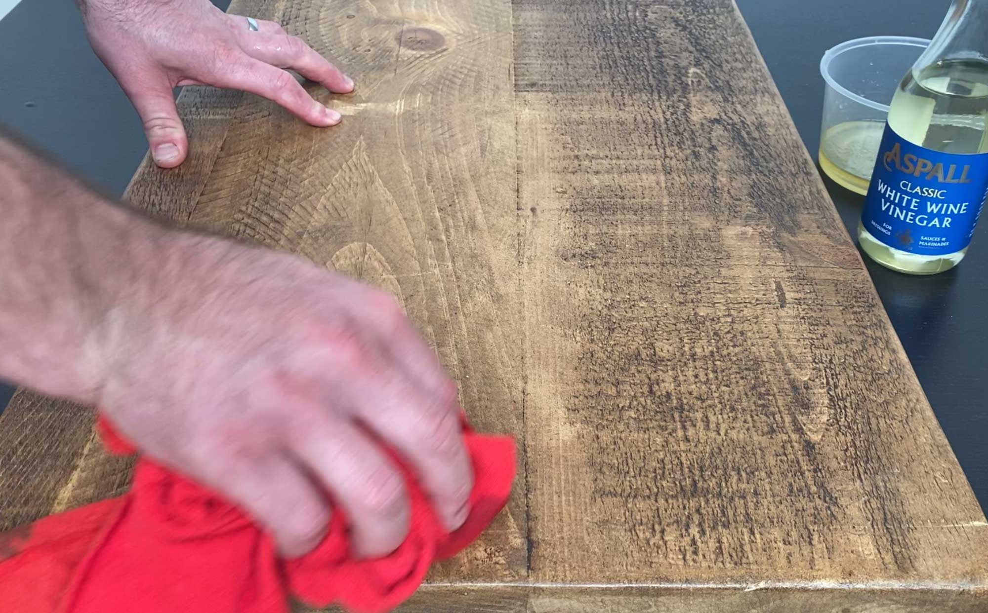 How to Remove Scratches on a Dining Table With White Wine Vinegar & Olive Oil - Step3