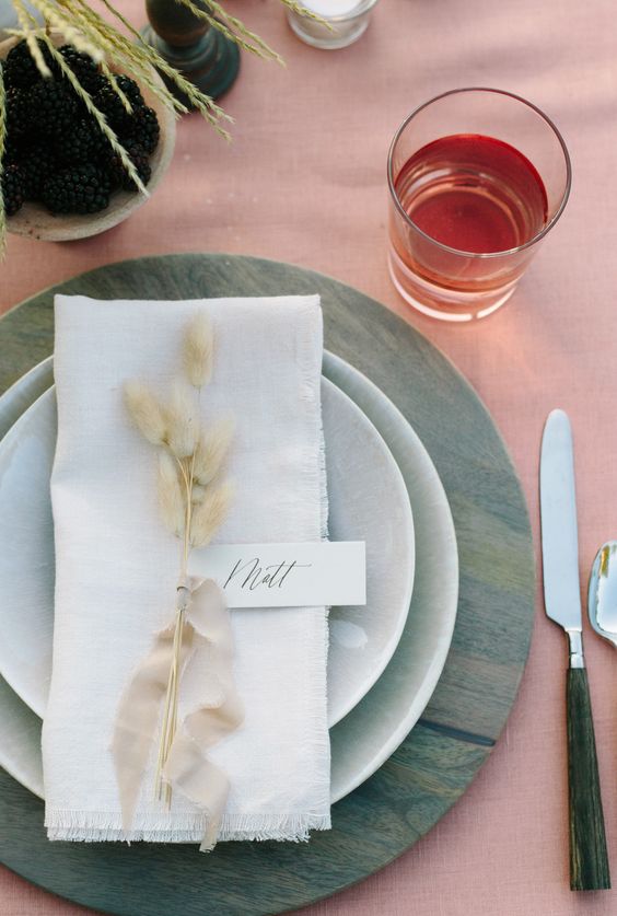 Place Cards Dining Table Setup