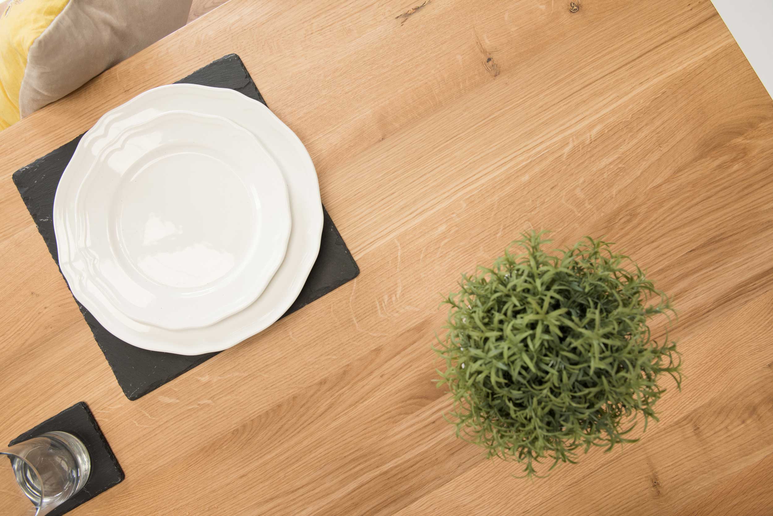 Natural Oak Dining Table Close Up