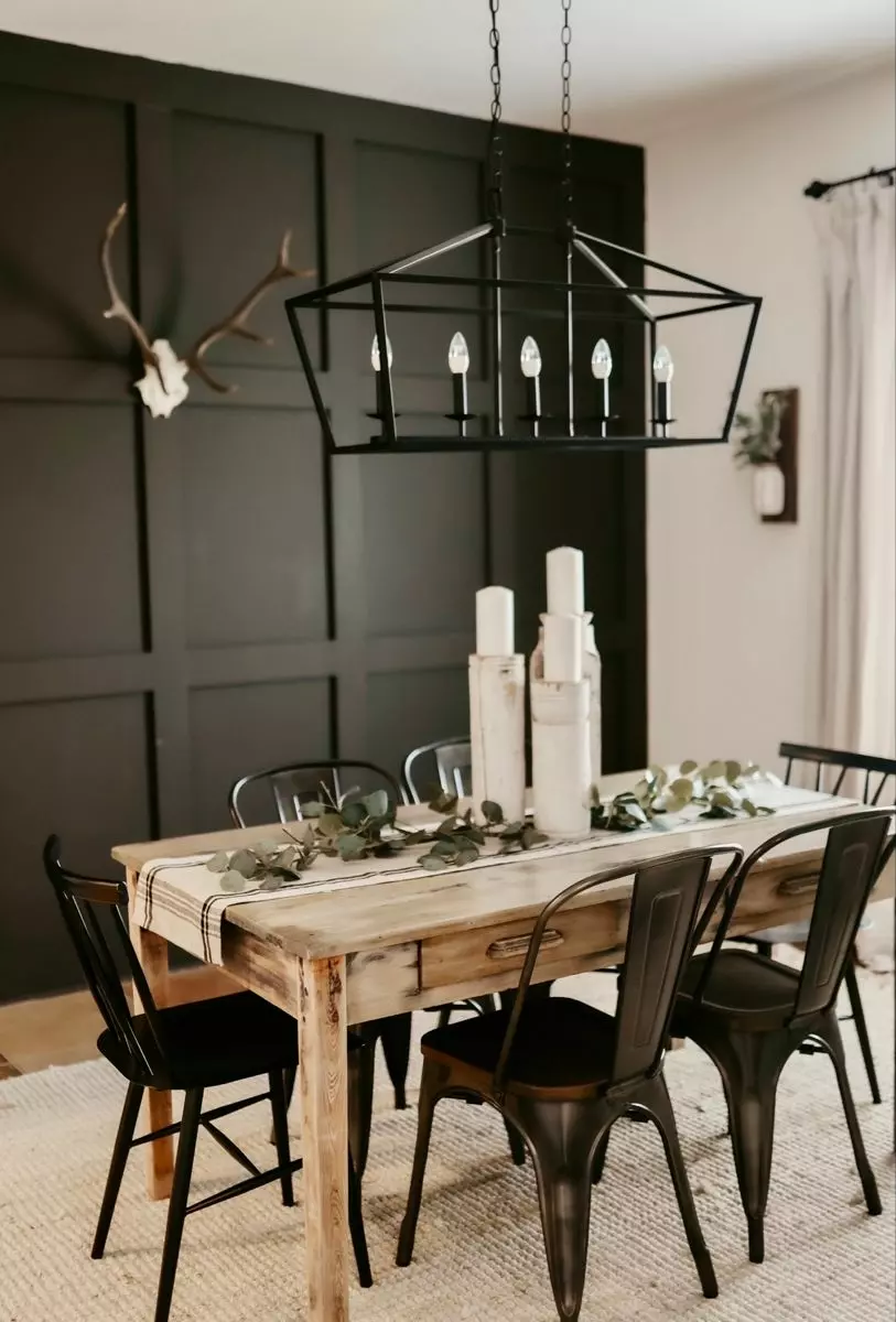 Grain_and_Frame_Are-Farmhouse-Tables-In-Style_16_Metallics