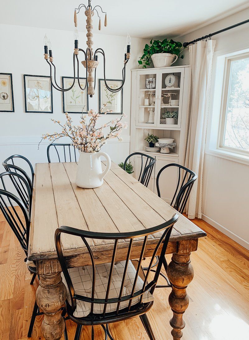 Grain_and_Frame_Are-Farmhouse-Tables-In-Style_4_Neutrals Aren’t Going Away