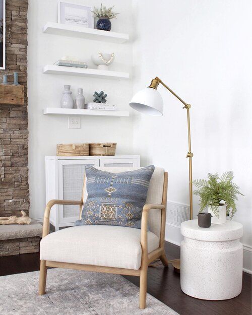 Grain and Frame Style Accent Chair